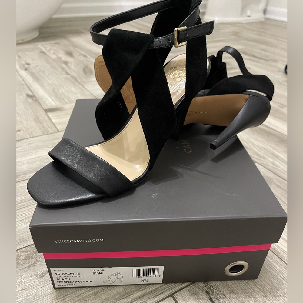 Vince Camuto VC Kalintie Black Heel